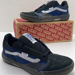 Vans Men’s Black and Navy Sneakers Evdnt Ultimatewaf (Deuce) Black/True Blue